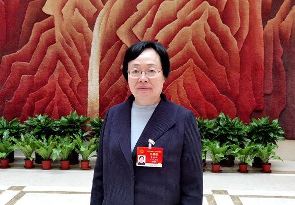 李丽华.jpg