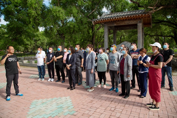 参观海满抗日遗址 (3).jpg