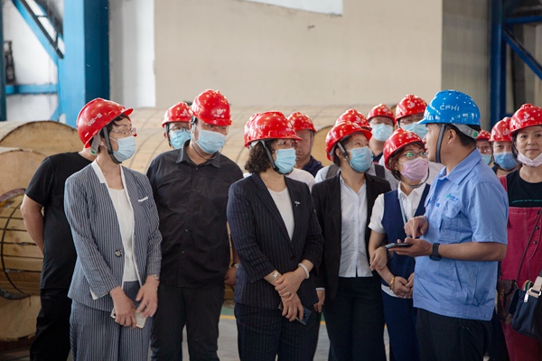 参观一重 (3).jpg