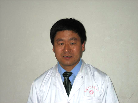 耿刚:内蒙古中西医结合治疗肿瘤的开拓者