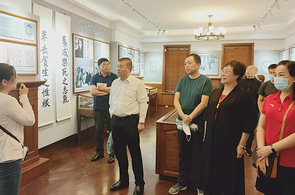 网站2.jpg