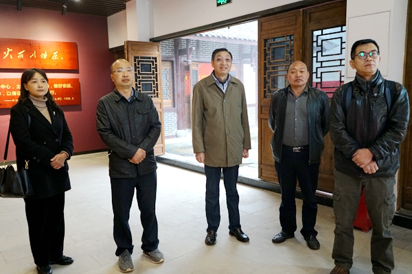 图片2_副本.jpg