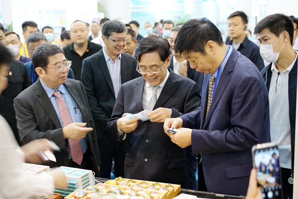 参观3.JPG