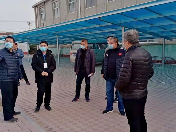 郭庆波督导检查新河防控点.jpg