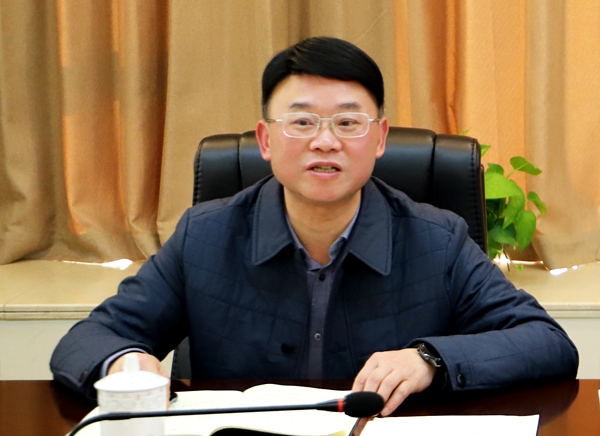 史可出席会议并讲话.jpg