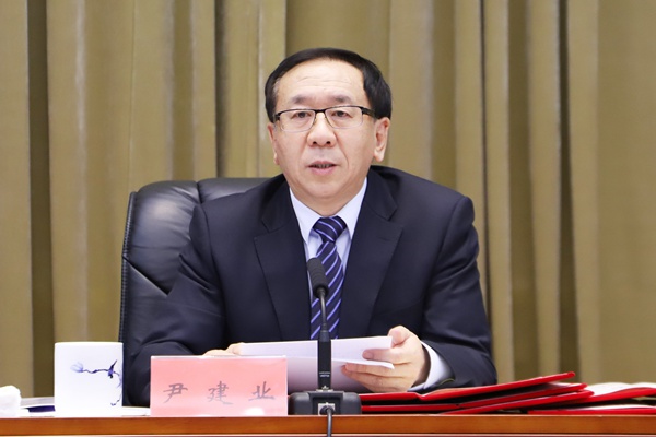 尹建业代表中共江西省委到会祝贺.jpg