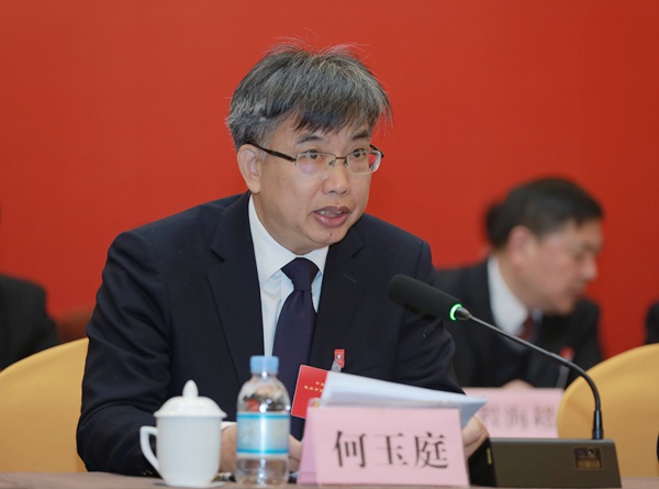 何玉庭代表农工党广西区委讲话.JPG