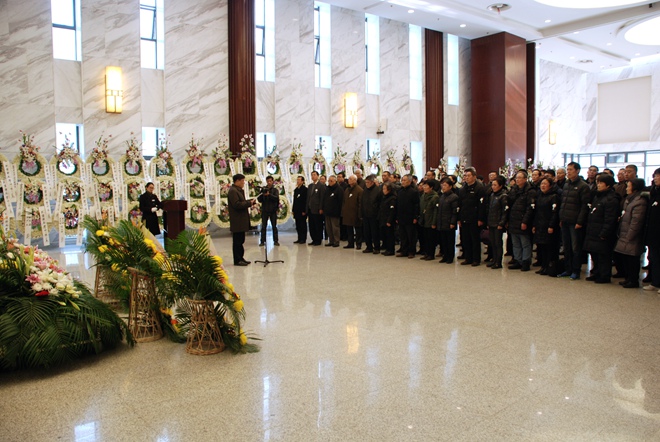 管仲伟同志遗体告别仪式在南京举行