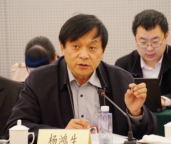 杨鸿生：把直过区作为脱贫攻坚的重点_图片速递_中国农工民主党